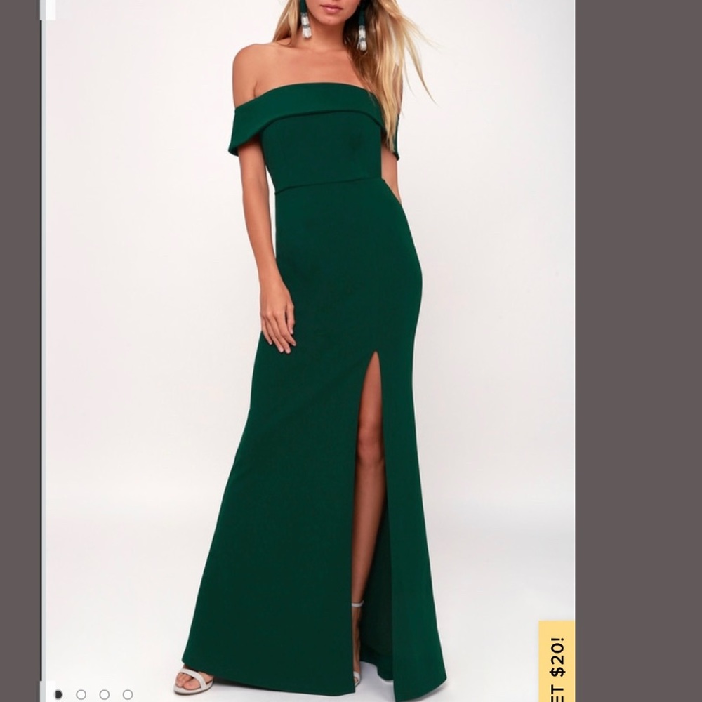 Aveline Forest Green Off-the-Shoulder Maxi Dress